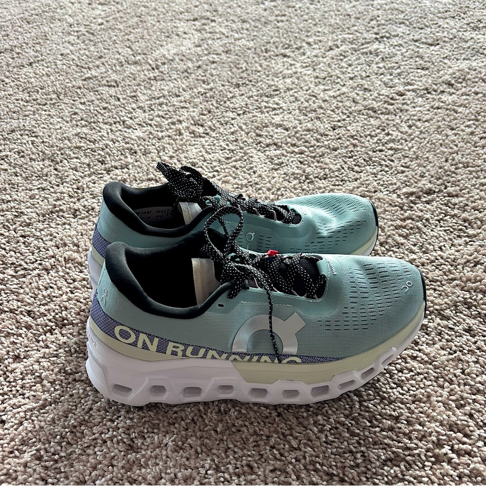 On running sneakers